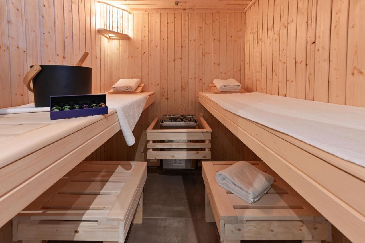 Boutique Chalets Alpi - Private Sauna & Cinema Garmisch-Partenkirchen Dış mekan fotoğraf