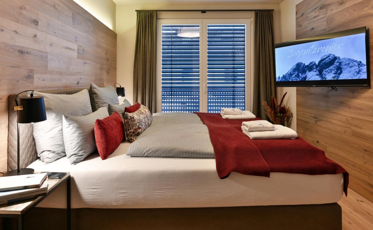 Boutique Chalets Alpi - Private Sauna & Cinema Garmisch-Partenkirchen Dış mekan fotoğraf