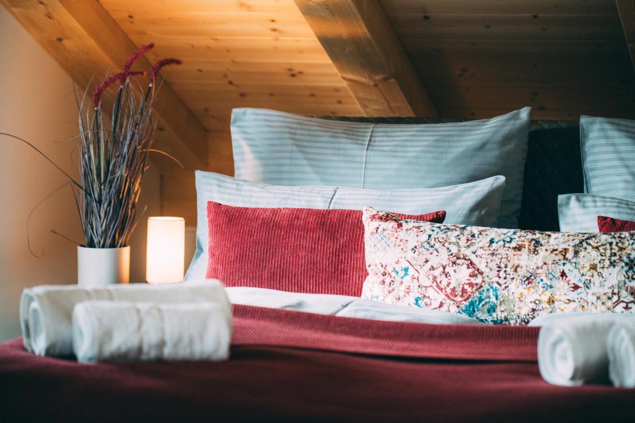 Boutique Chalets Alpi - Private Sauna & Cinema Garmisch-Partenkirchen Dış mekan fotoğraf